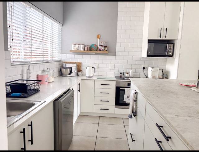 3 BEDROOM DUPLEX FOR SALE IN BRACKENDOWNS